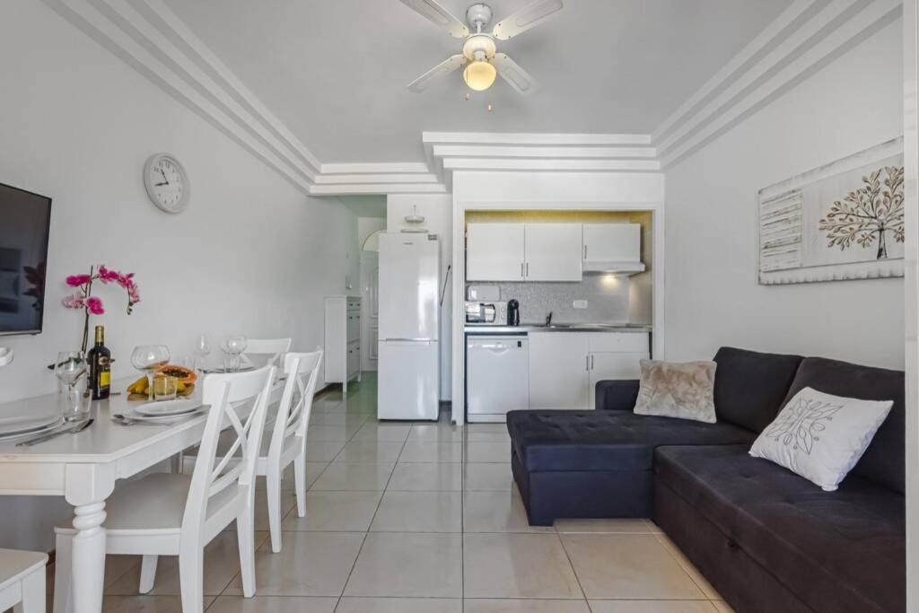 Ocean View Apartment In Orlando By Altamarhomes Costa Adeje  Exterior photo